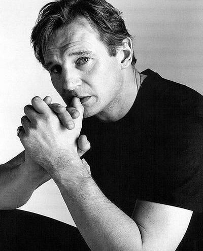 不明身份Dr. Martin Harris