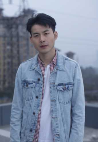 读心师陈铭的扮演者是王忠浩