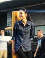 混混英雄洛菲菲