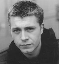 跳出我天地托尼