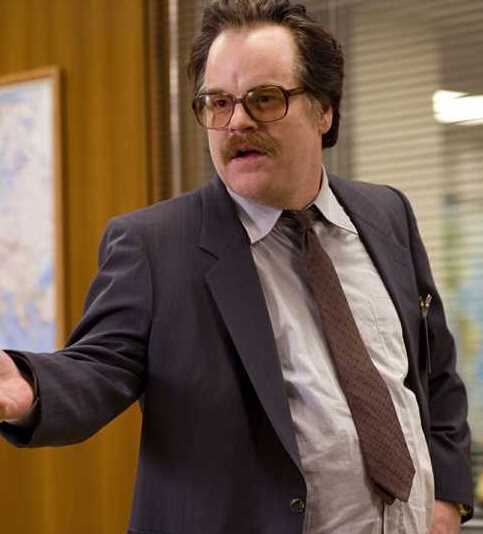 查理·威尔逊的战争Gust Avrakotos