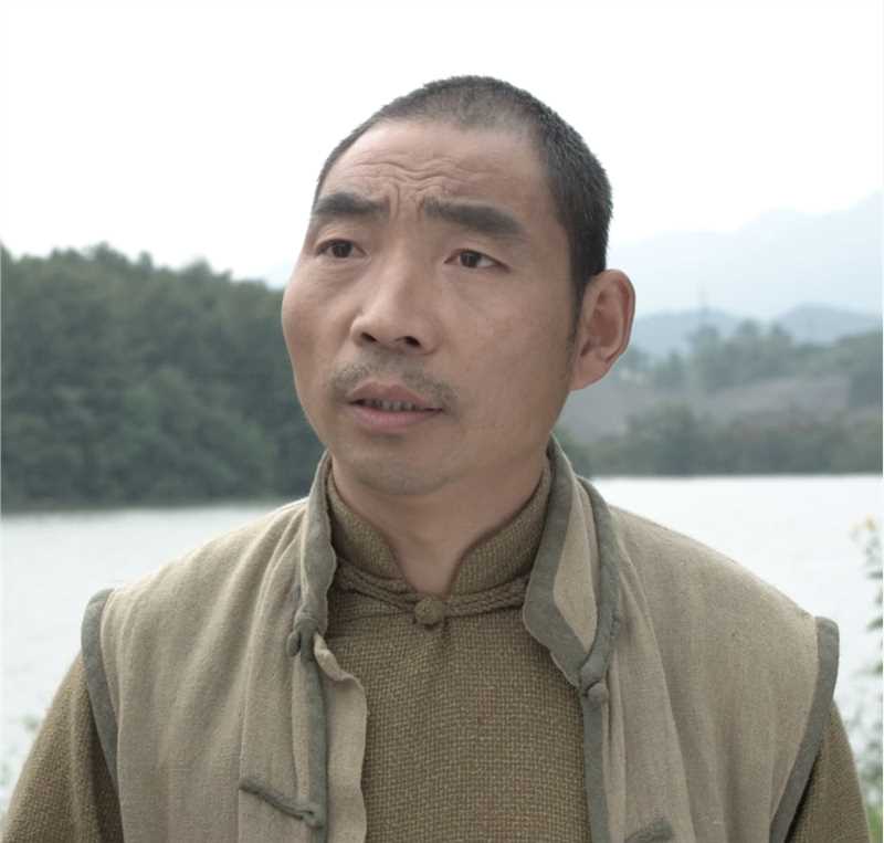 新僵尸叔叔曲震英