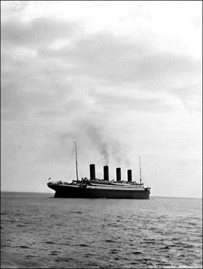 泰坦尼克号沉没前拍摄的最后一张照片