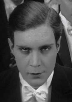 大都会强·弗莱德森