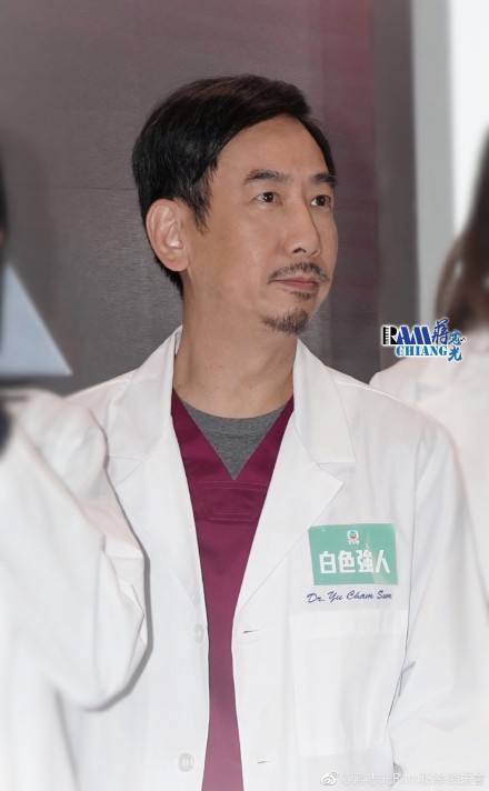 白色强人余湛琛