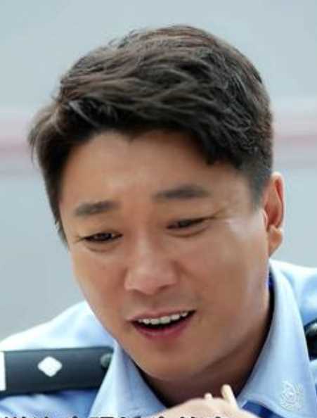 小镇警事·明天我休息吴迪