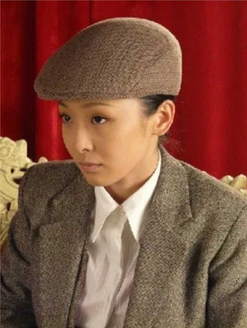 黑狐BLACKFOX俞梅