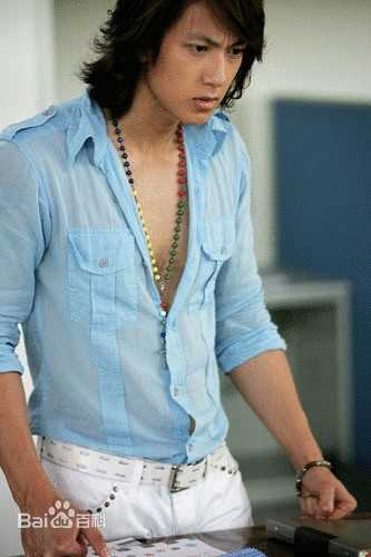 东方茱丽叶纪风亮的扮演者是吴尊