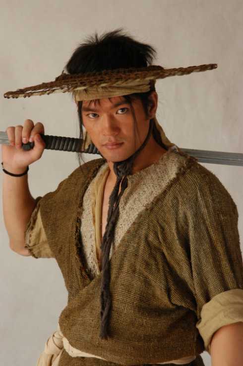 七剑下天山武元英