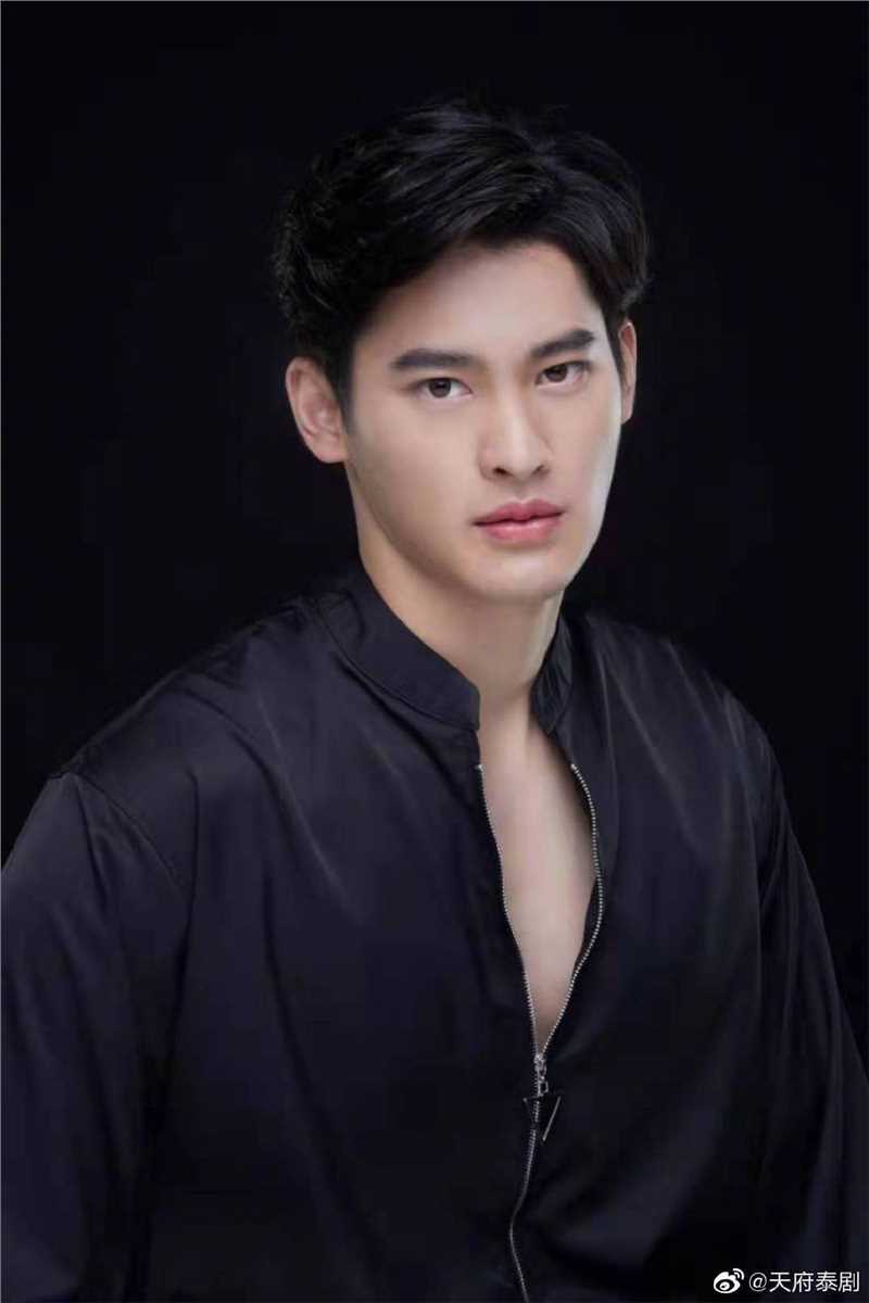 待到重逢时Korn的扮演者是诺帕考·德查帕塔纳坤