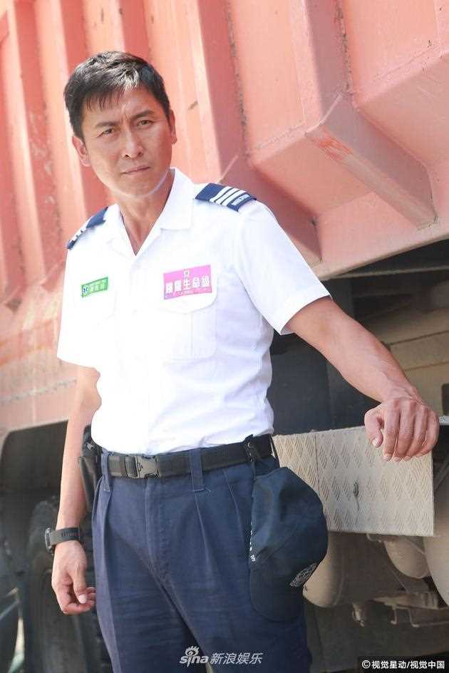 跳跃生命线粤语麦在田