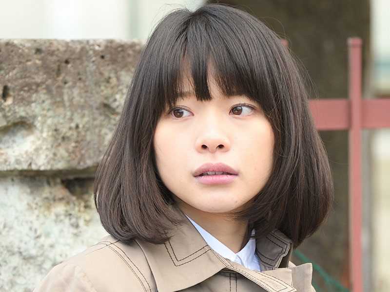 崩坏的教育现场战斗的校园律师望月诗织