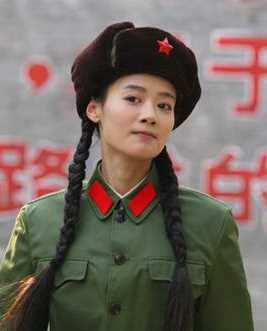 人间情缘查建英