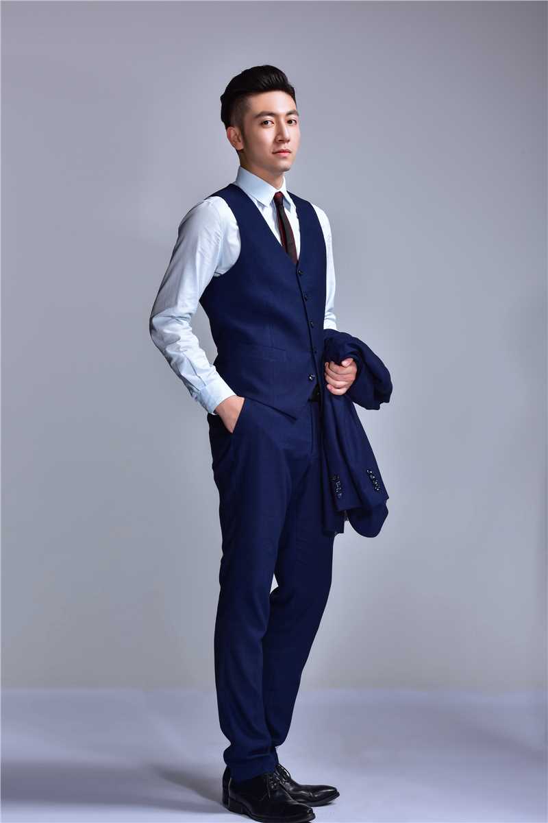 萌犬爱神马大虎