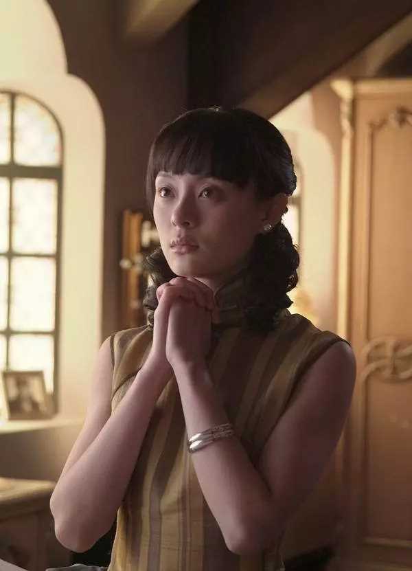 新上海滩冯程程