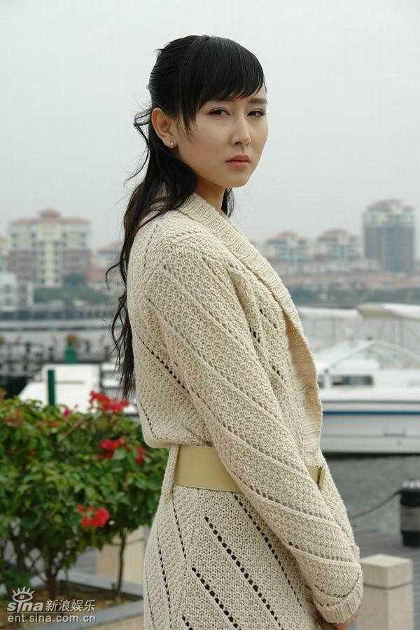 权力背后何采莲