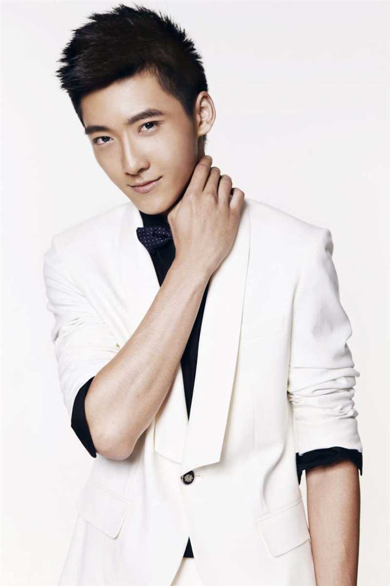 天才碰麻瓜羿扬