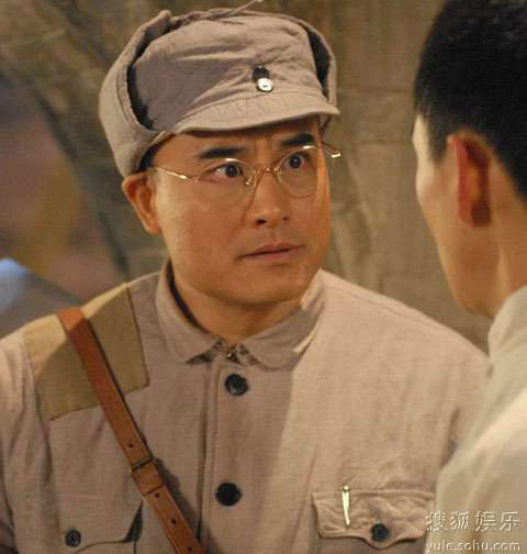 战火中青春崔浩天