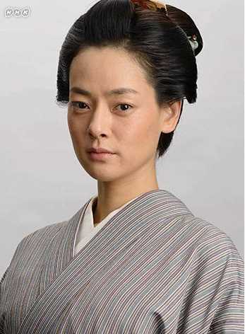 八重之樱山川二叶