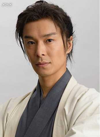 八重之樱川崎尚之助