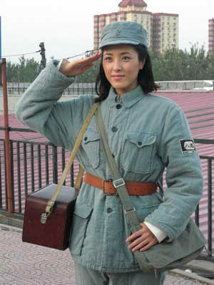 花篮的花儿香柳如眉