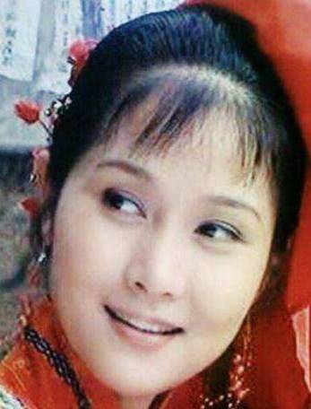 王保长新篇第一部三嫂子