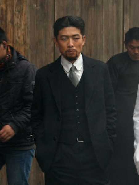 铁面歌女高小山