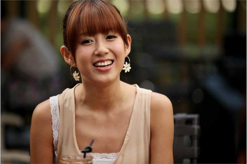 时尚女编辑伊娜