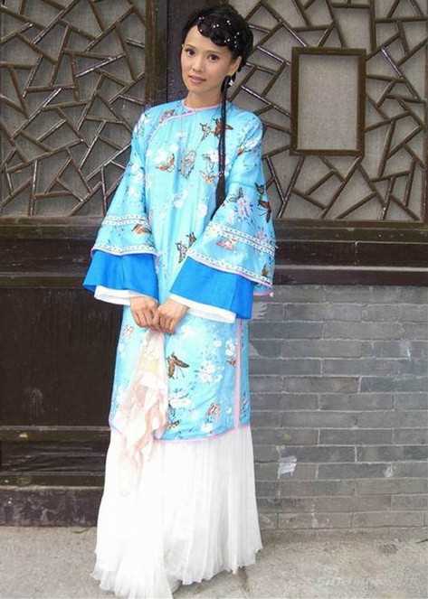 少年讼师纪晓岚吴师师