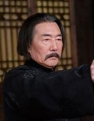 杀出绝地古嵘煊