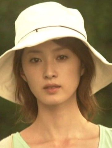 奈克赛斯·奥特曼斋田莉子