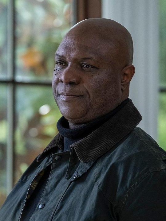 地狱风暴第一季Caretaker