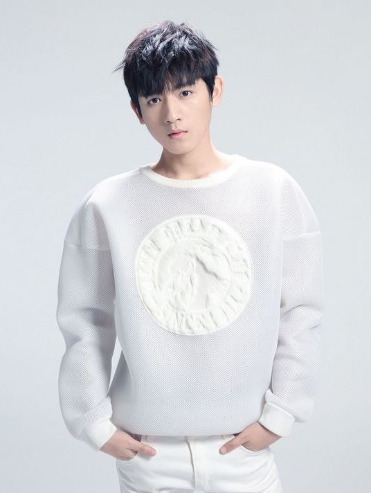 阳光之下余澄波