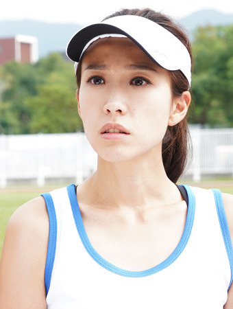 大步走TV版粤语何家欣