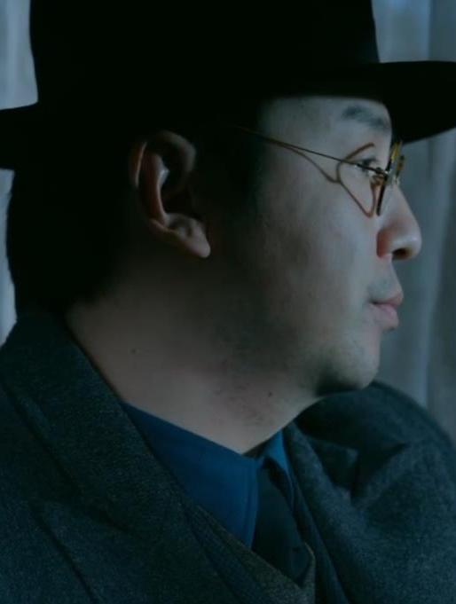 悬崖之上谢子荣