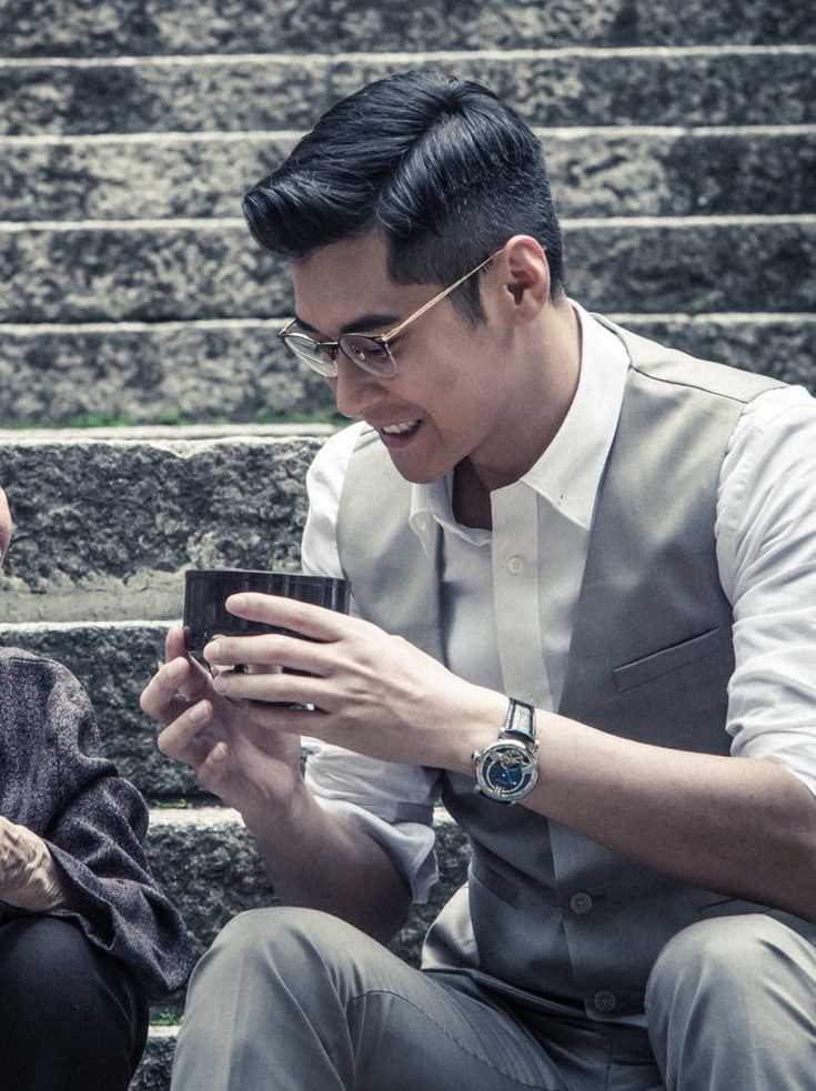 一级指控何学铭