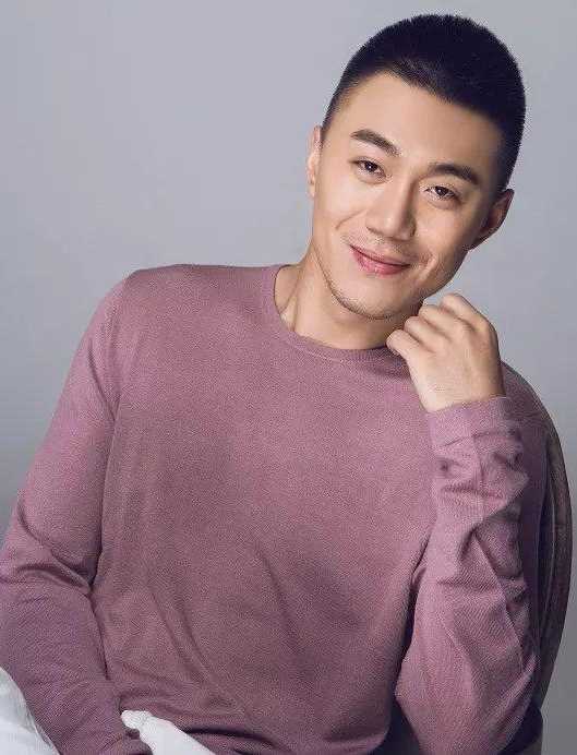 血战微山岛赵建秋