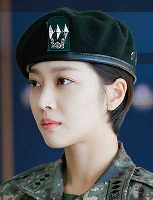 军检察官多伯曼犬车友仁