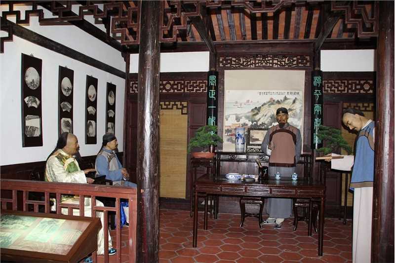 清代的台湾从移垦社会走向文治社会，出现熟读儒家经典的士绅阶级