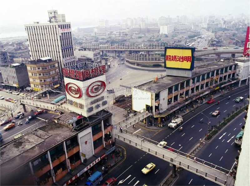 1980年台北市的中华路与洛阳街口