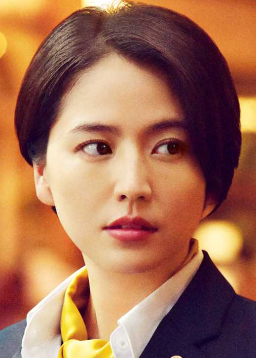 假面饭店山岸尚美