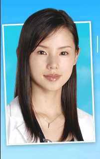 小儿救命青山宇宙的扮演者是小西真奈美