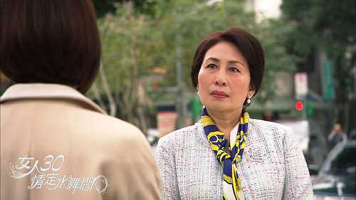 女人30情定水舞间陆黄月香