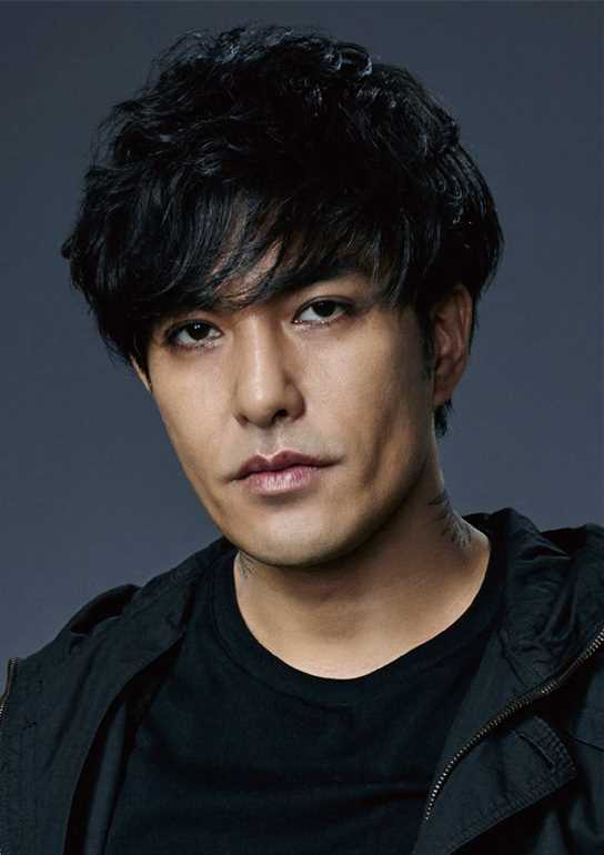 相棒剧场版4黑衣男子