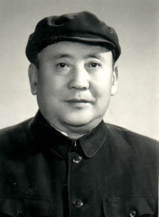 影片中刘校长的生活原型刘墉如同志的照片