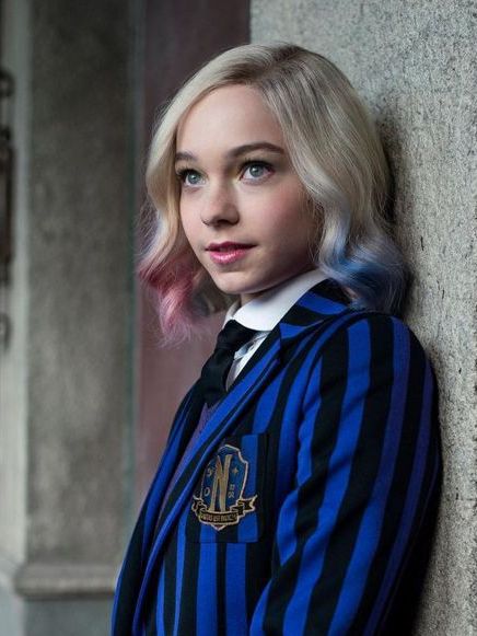 星期三依妮·辛克莱