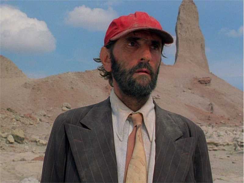 德克萨斯的巴黎特拉维斯·亨德森