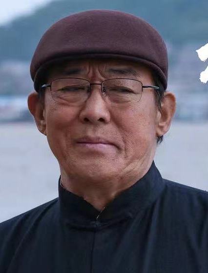 极速保镖阿荣的扮演者是荆民强