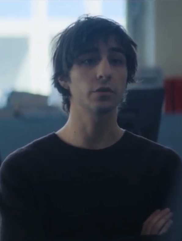 人间世事亚历山大·法雷的扮演者是Ben Attal